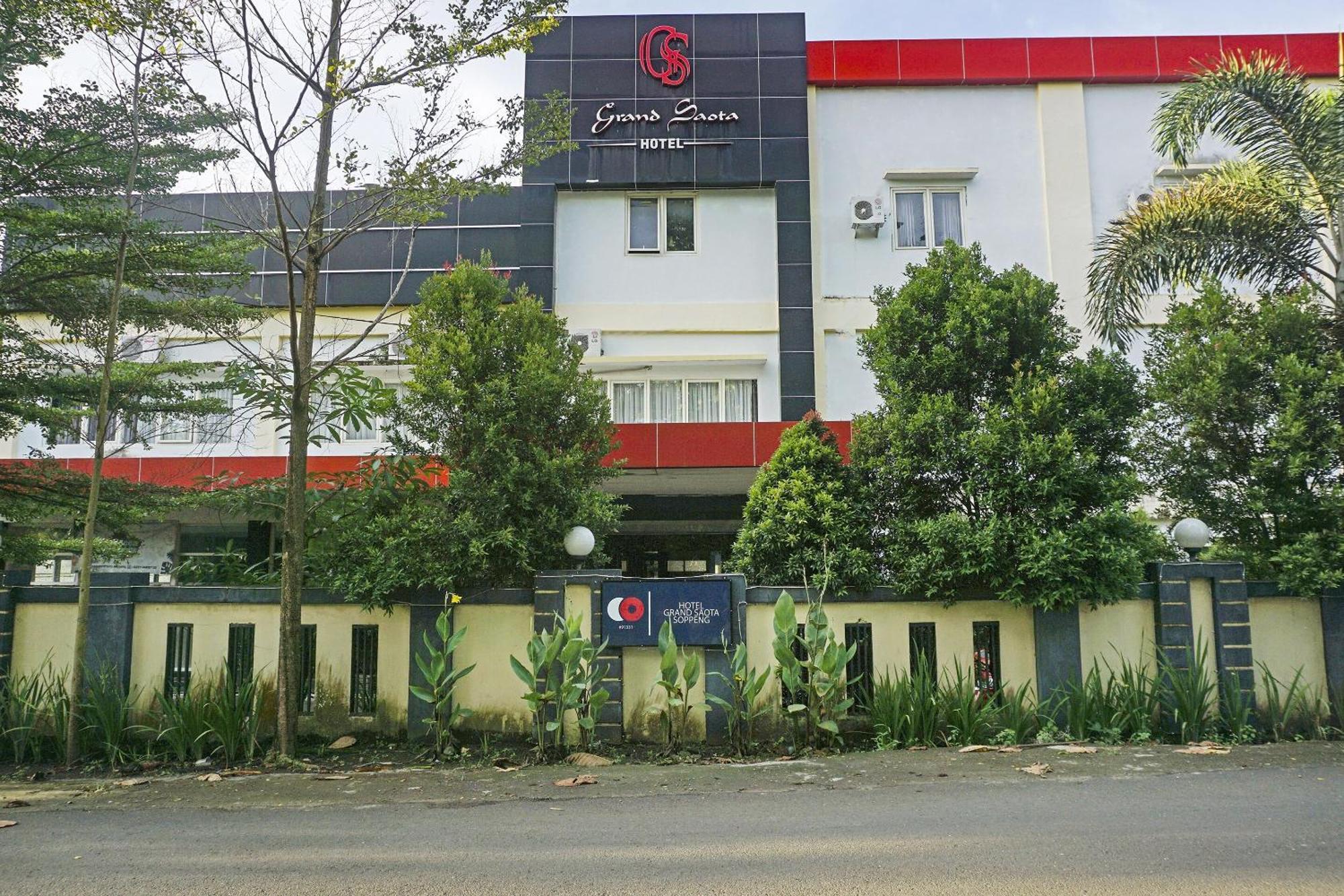 Collection O 91331 Hotel Grand Saota Soppeng Lalabata 外观 照片