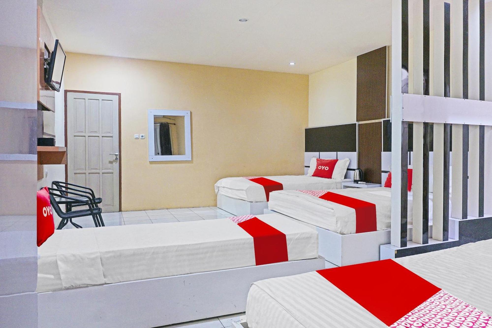 Collection O 91331 Hotel Grand Saota Soppeng Lalabata 外观 照片