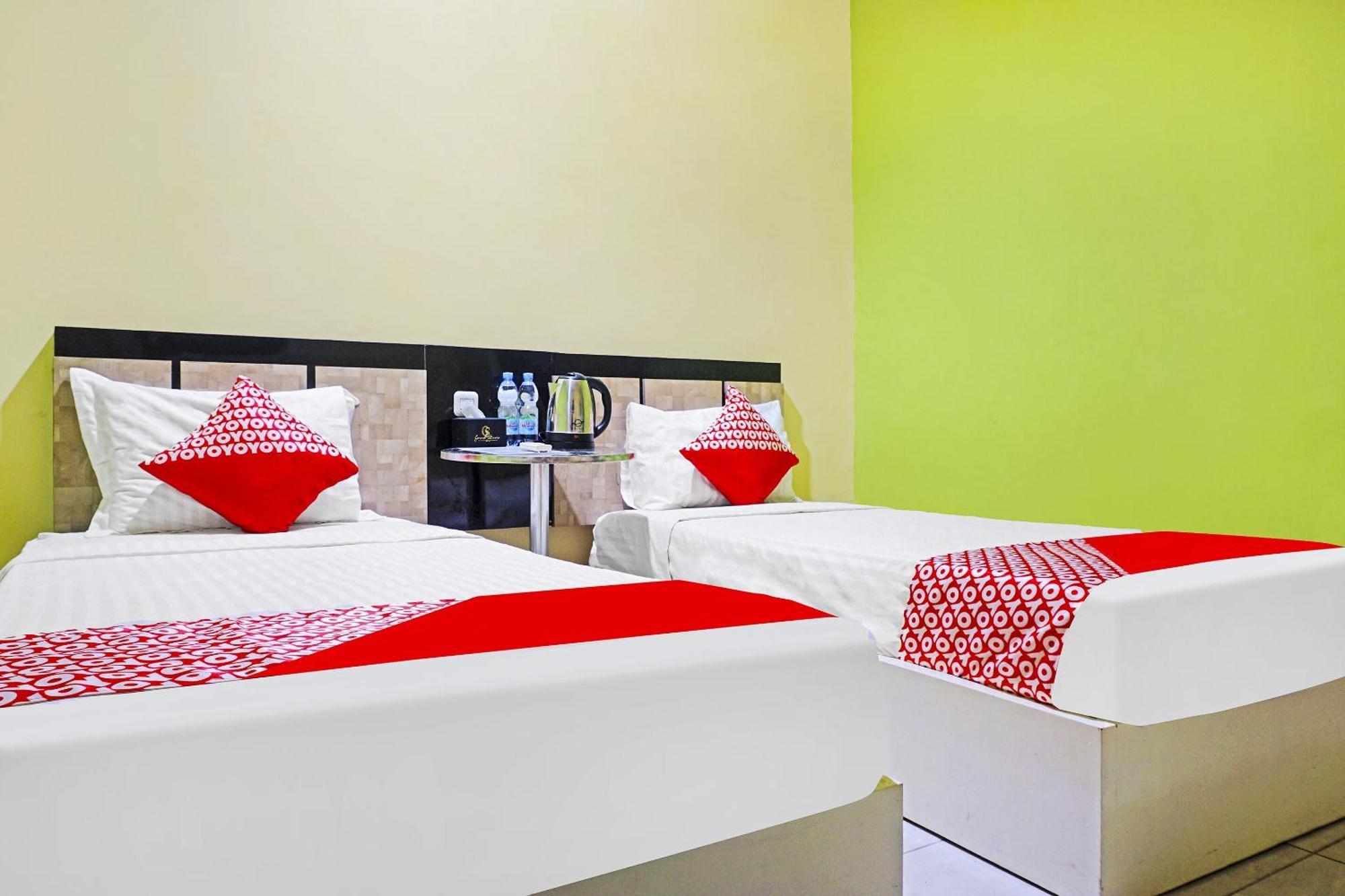Collection O 91331 Hotel Grand Saota Soppeng Lalabata 外观 照片
