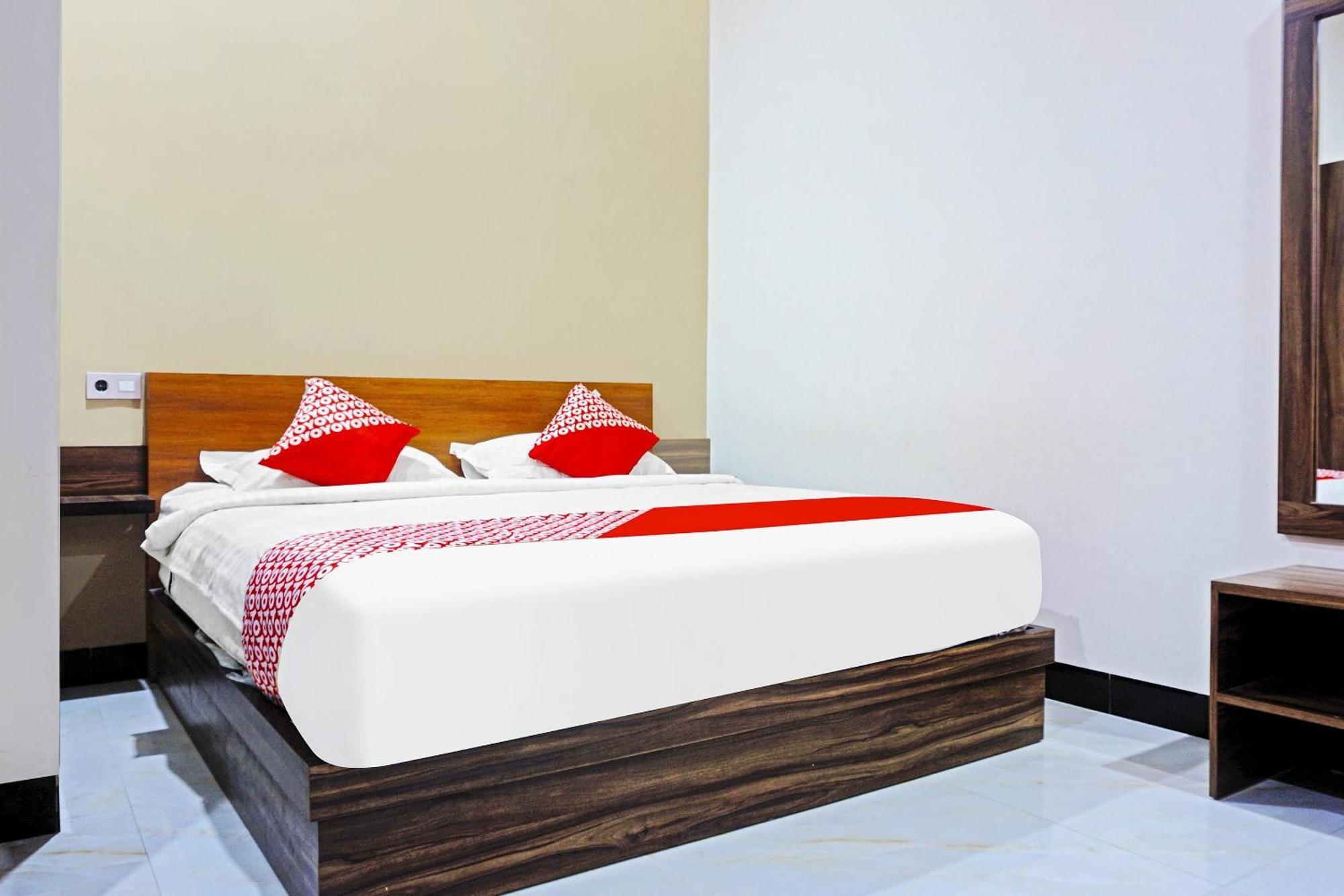 Collection O 91331 Hotel Grand Saota Soppeng Lalabata 外观 照片