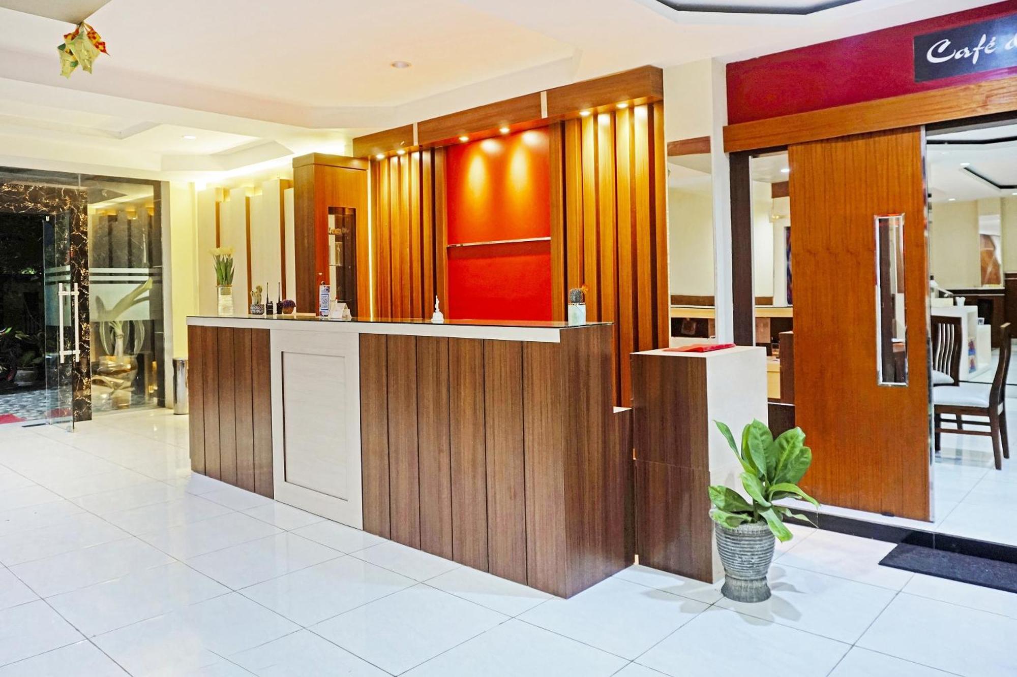 Collection O 91331 Hotel Grand Saota Soppeng Lalabata 外观 照片